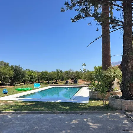 Tzortzinas Vakantiehuis *