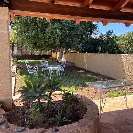 Tzortzinas * La Canea